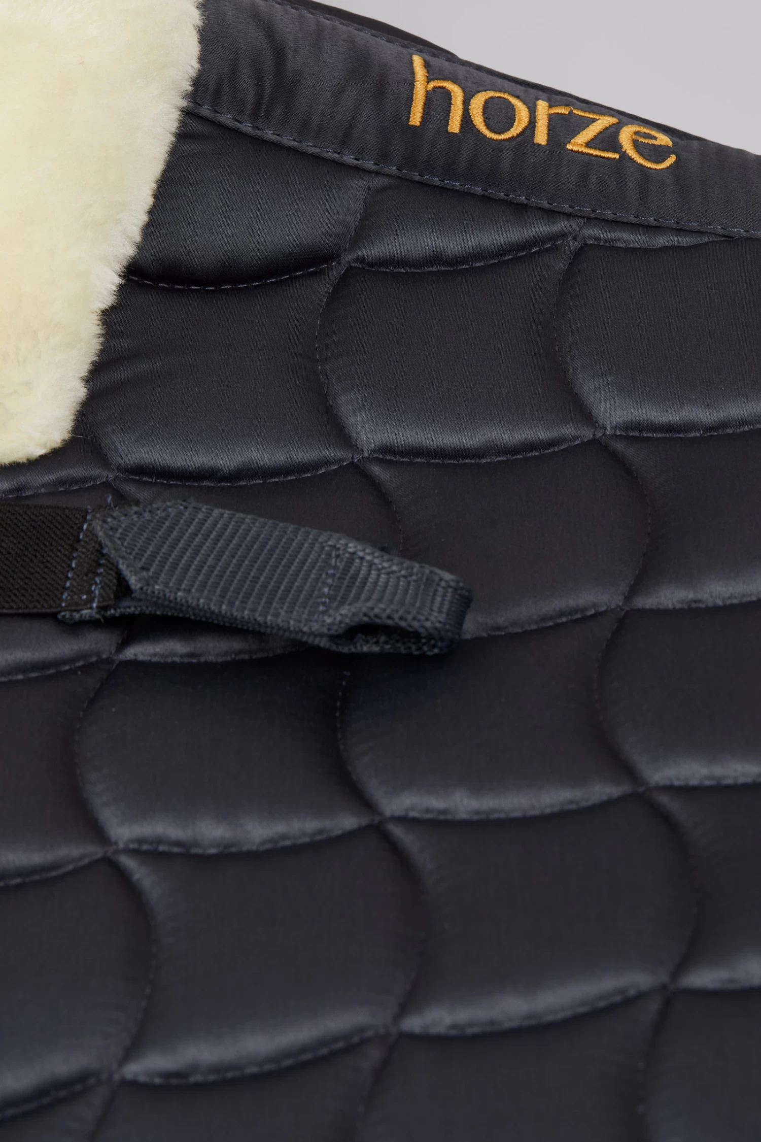 Horze Houston Vielseitigkeitsschabracke Mit Kunstfell – Bild 6