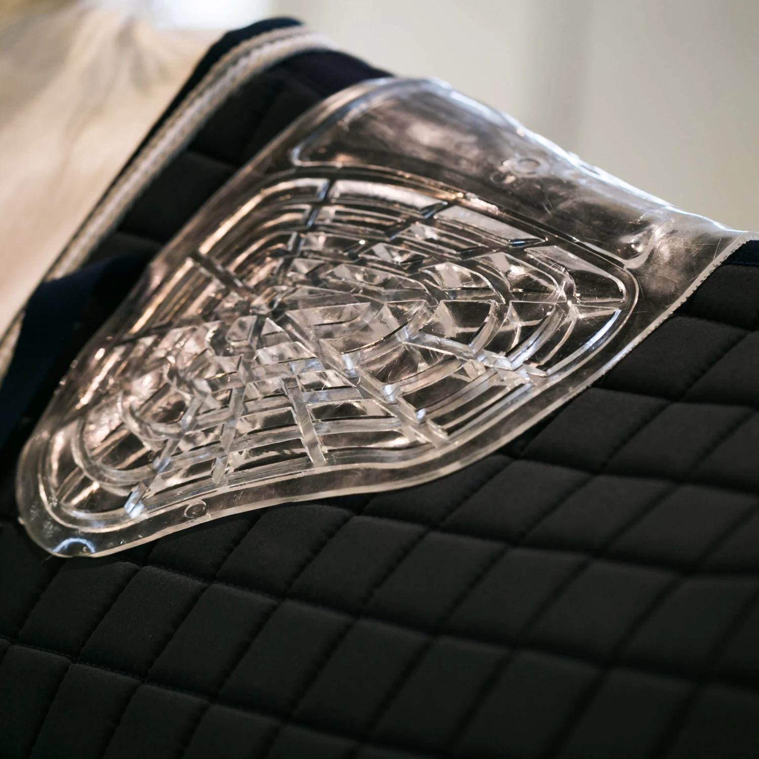 Horze Gel Pad Vorne Erhöht – Bild 3