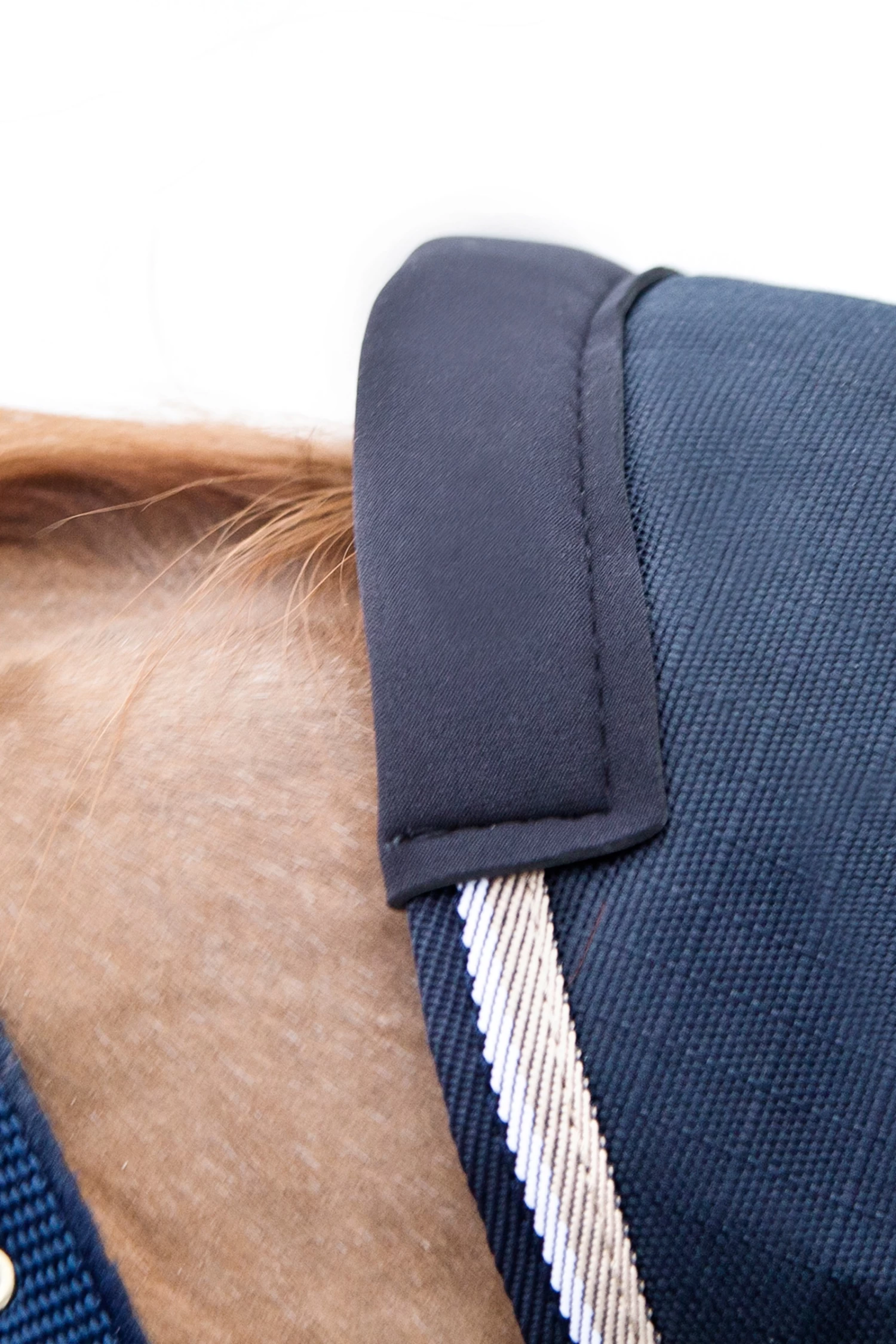 B Vertigo Georgina Weidedecke Mit Abnehmbarem Halsteil, 250g – Bild 7