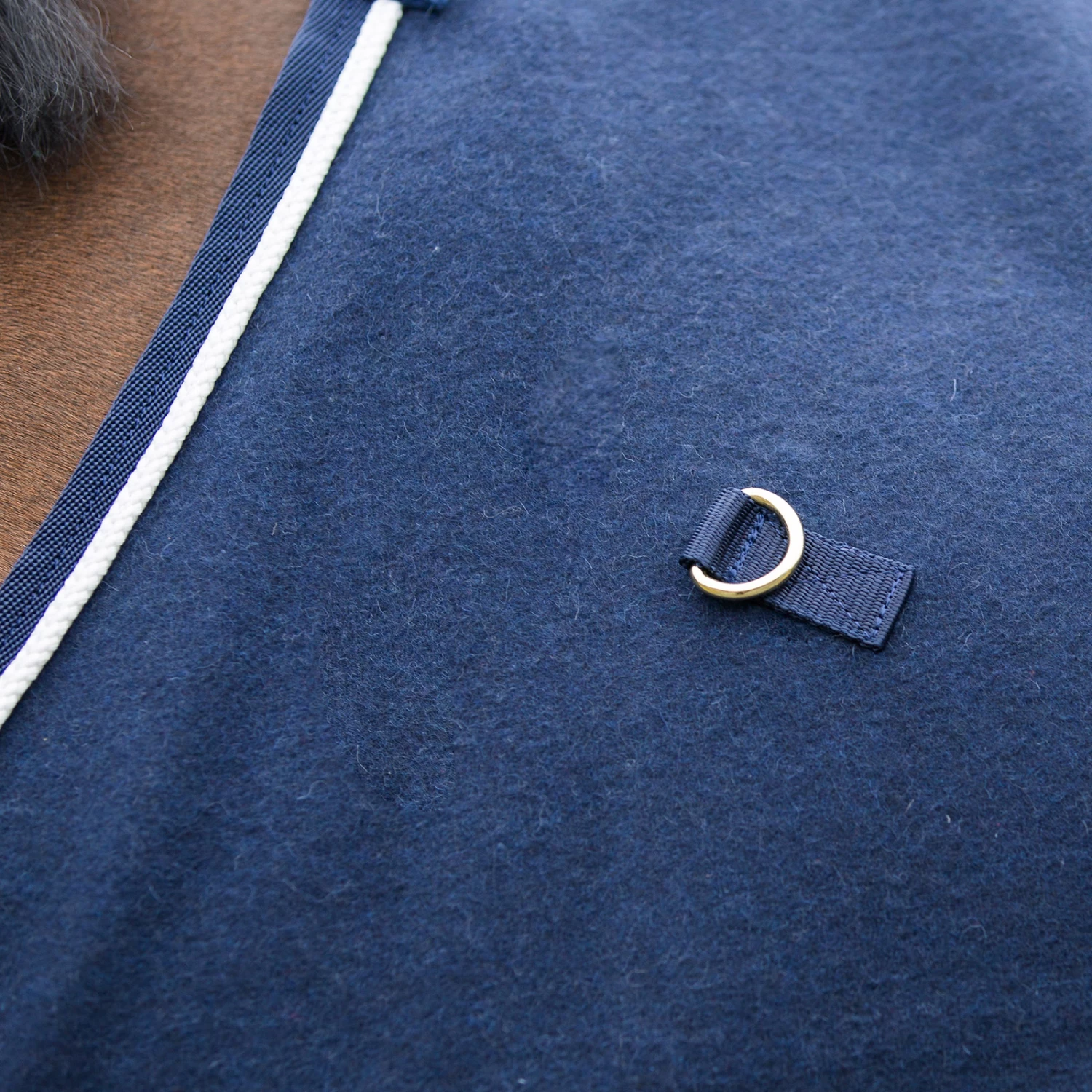 Horze Vail Woll-Abschwitzdecke – Bild 3