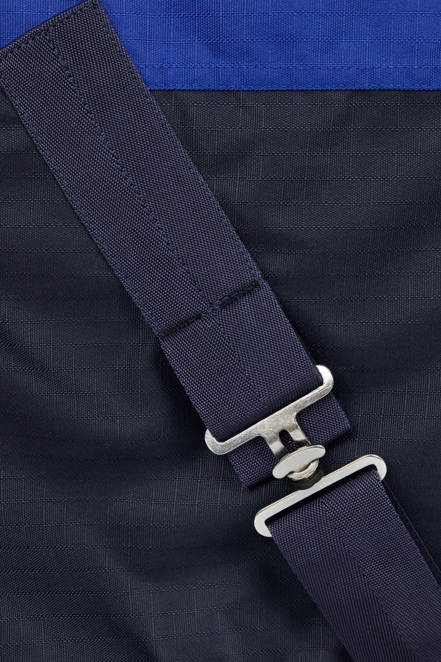 Horze Leichte 600D Weidedecke Mit Fleece-Futter – Bild 8